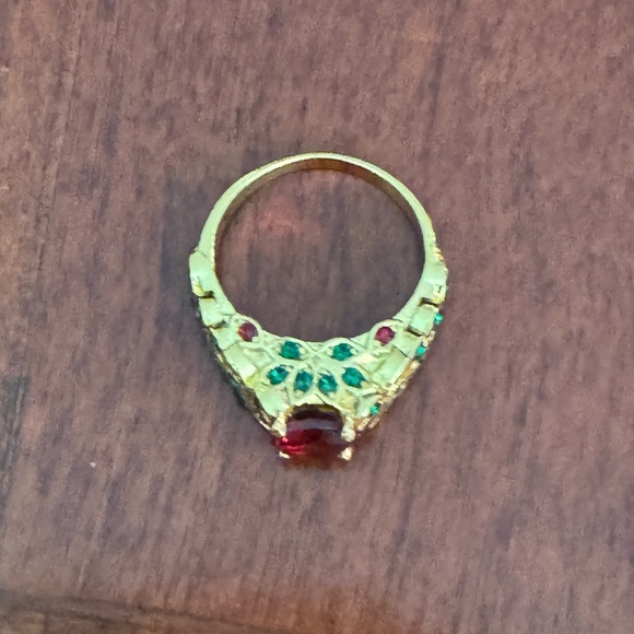 Bohemian Ruby, Lab, Micro-Encrusted stones Colorful Yellow Gold Color Leaf Ring - Picture 12 of 13